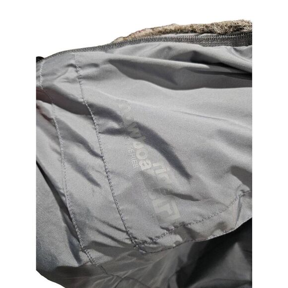 Ride Snowboards Fuzzy Vest - Picture 9 of 10